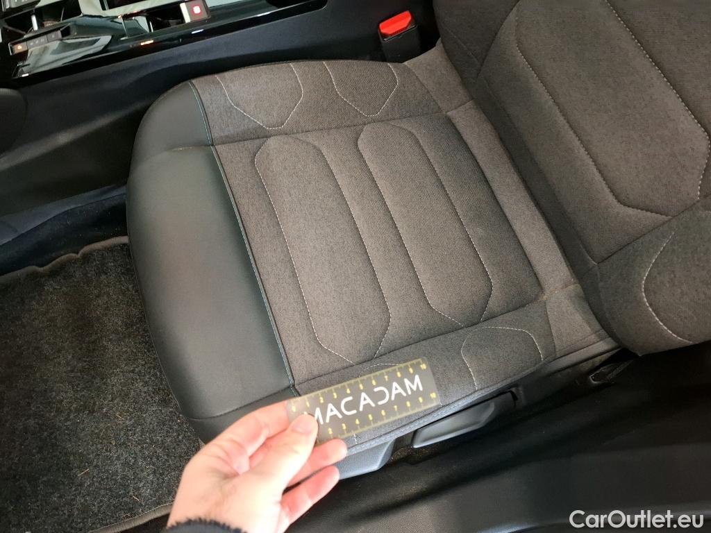  Citroen  C4  X Feel Pack 1.2 PureTech 130CV BVA8 6E #17