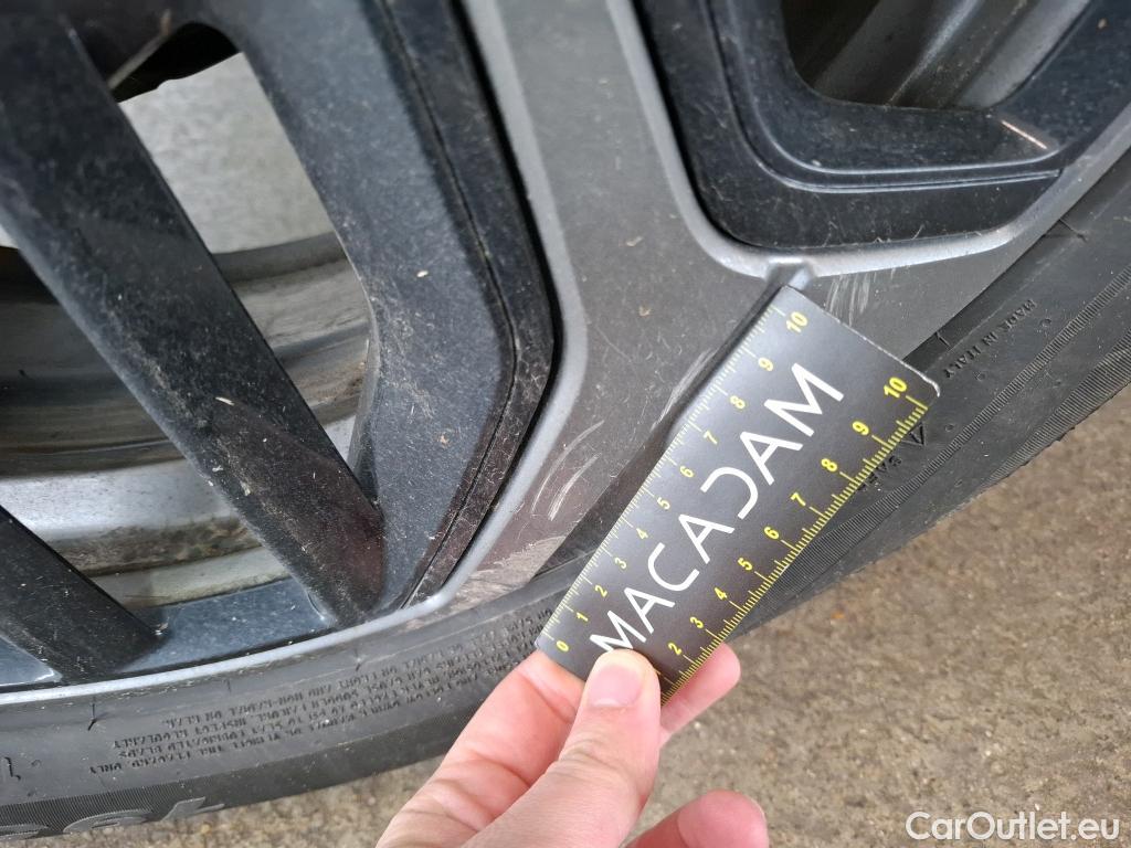  Citroen  C4  X Feel Pack 1.2 PureTech 130CV BVA8 6E #4