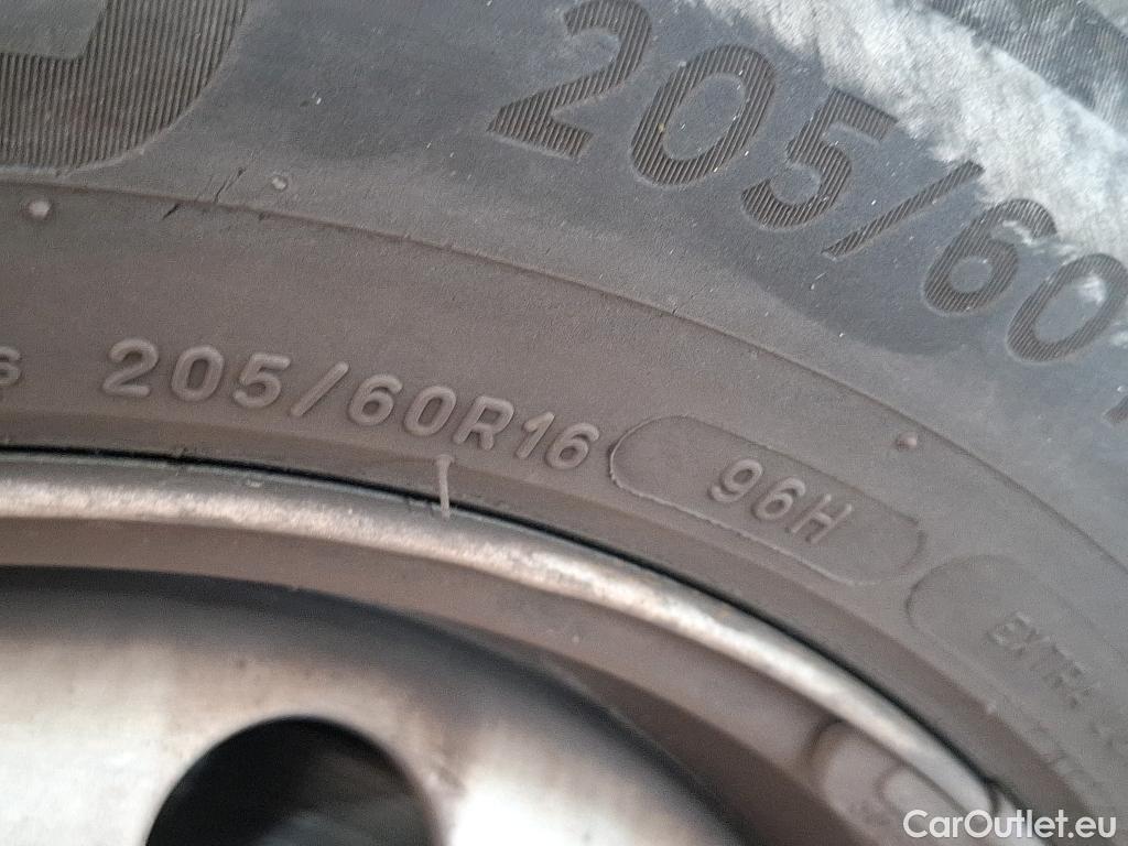  Citroen  Berlingo  Fourgon Club M 1000 1.5 BlueHDi 130CV BVA8 E6dT #40