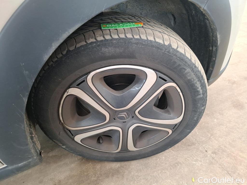  Citroen  C3  Shine 1.2 PureTech 110CV BVM6 6E #19