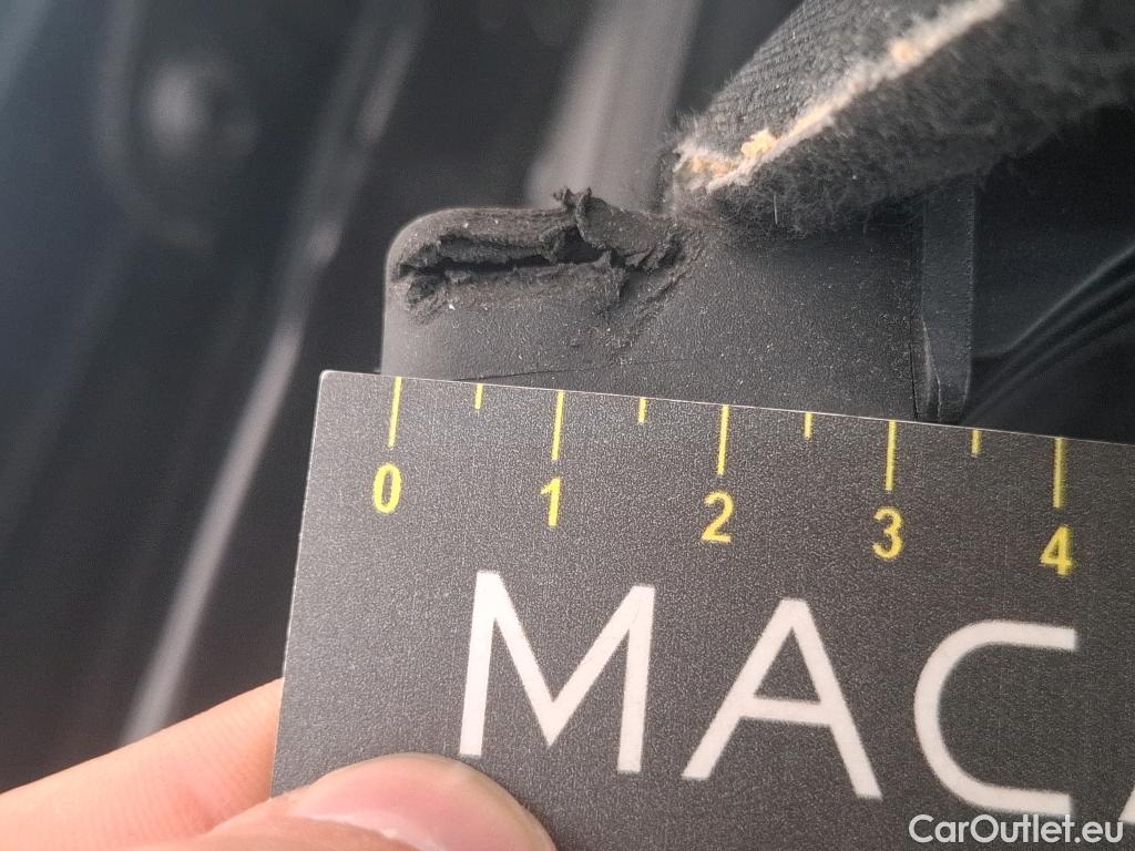  Mercedes  GLA MERCEDES-BENZ  / 2020 / 5P / SUV 1.3  250 e BUSINESS LINE DCT #57