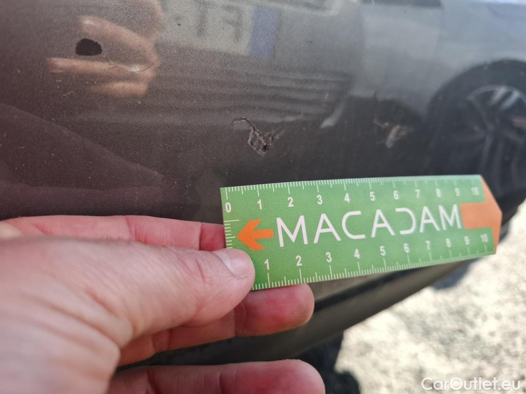  Mercedes  A-Klasse MERCEDES-BENZ Classe A Compact / 2018 / 5P / Berline A 180 Style Line #21