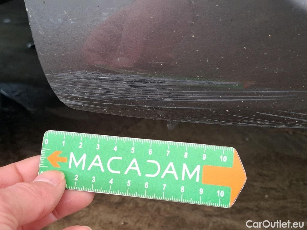  Mercedes  A-Klasse MERCEDES-BENZ Classe A Compact / 2018 / 5P / Berline A 180 Style Line #31