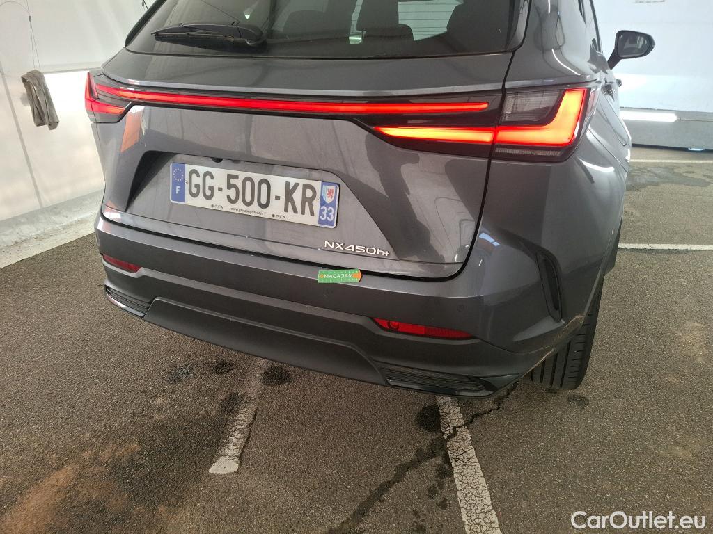  Lexus  NX LEXUS  / 2021 / 5P / SUV 450H+ 4WD Executive #14