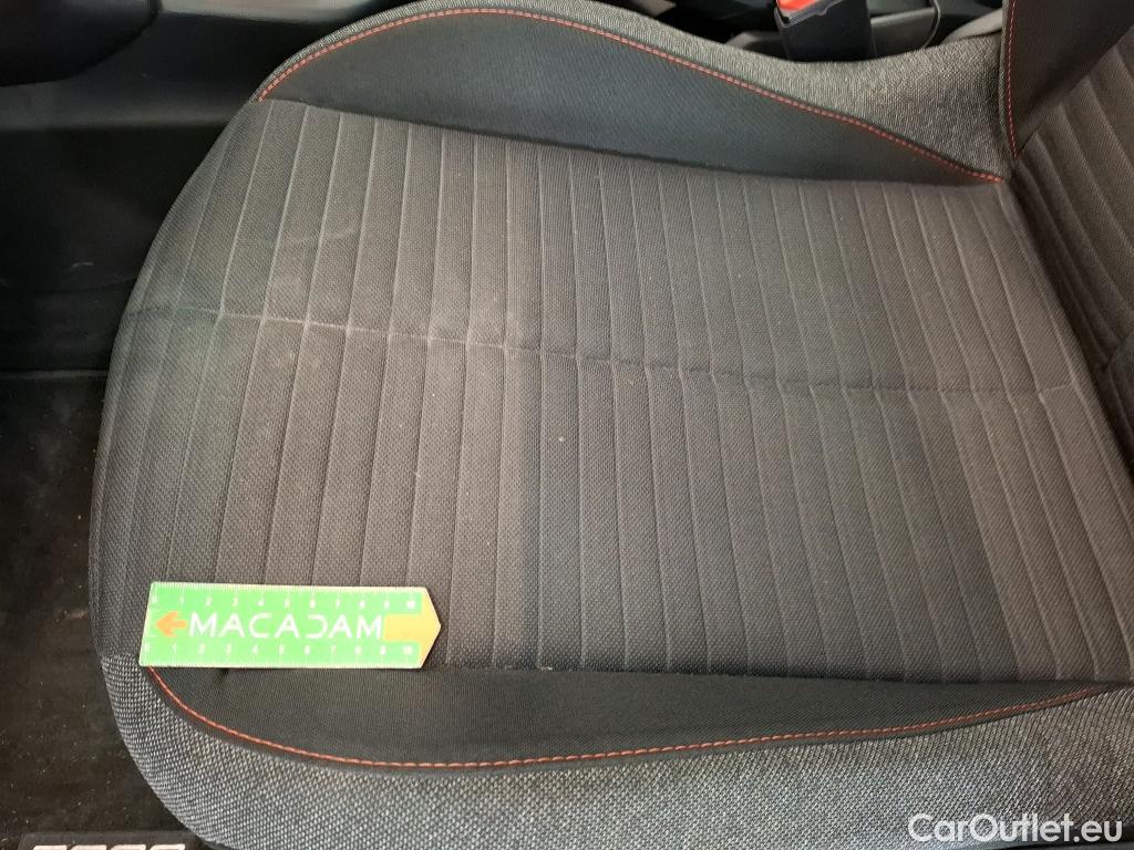  Peugeot  2008  Active Pack 1.5 HDi 110CV BVM6 E6d #12