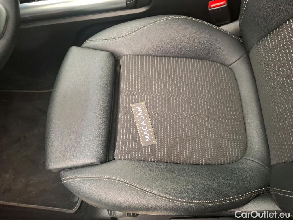  Mercedes  GLA MERCEDES-BENZ  / 2020 / 5P / SUV 1.3  250 e BUSINESS LINE DCT #51