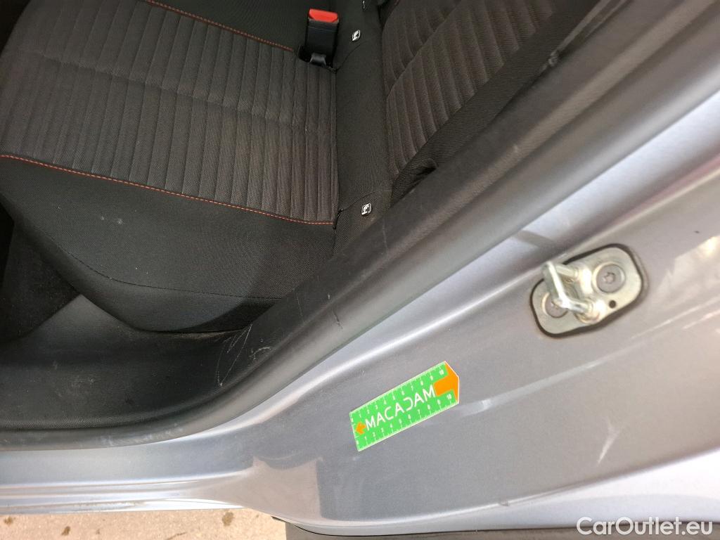  Peugeot  2008  Active Pack 1.5 HDi 110CV BVM6 E6d #9