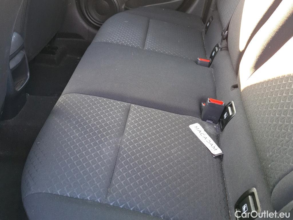  Nissan  Juke NISSAN  / 2019 / 5P / Crossover DIG-T 114 BVM6 Business Edition #20