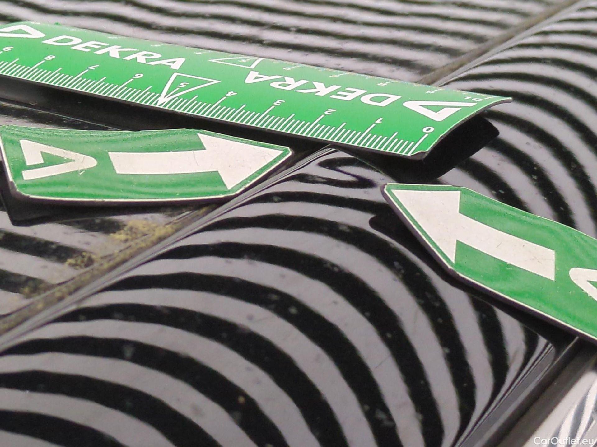  Peugeot  3008  Allure Pack 1.5 HDi 130CV BVA8 E6d #24