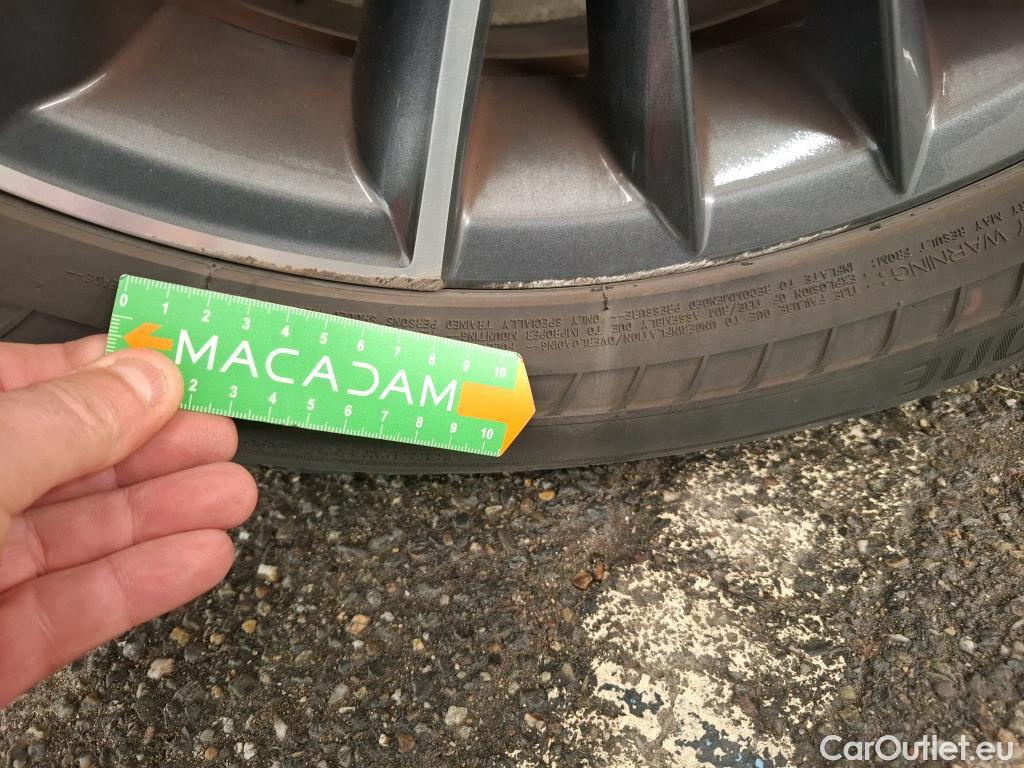  Lexus  NX LEXUS  / 2021 / 5P / SUV 450H+ 4WD Executive #7