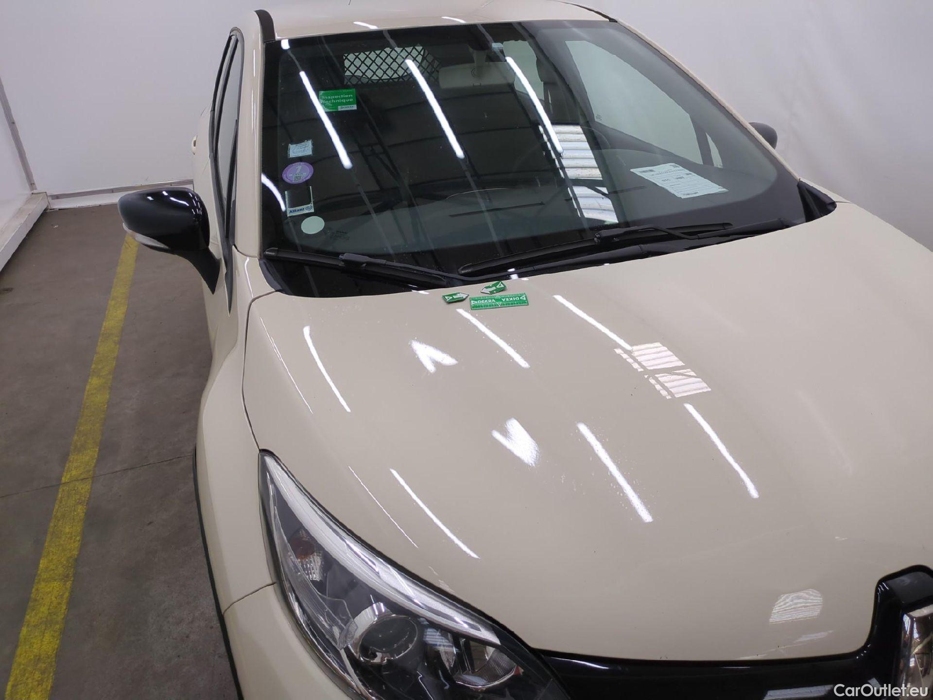  Renault  Captur  Business 0.9 TCe 90CV BVM5 E6 / TRANSFO VP VF #36