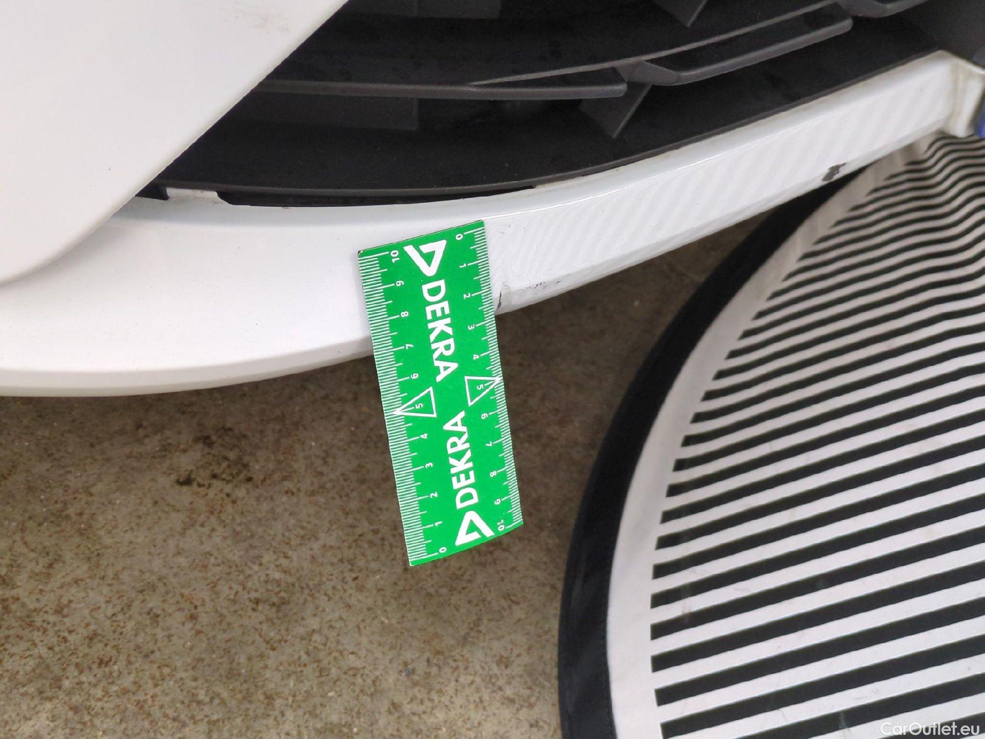  Renault  Clio  V Evolution Réversible 1.5 dCi 100CV BVM6 E6d #15