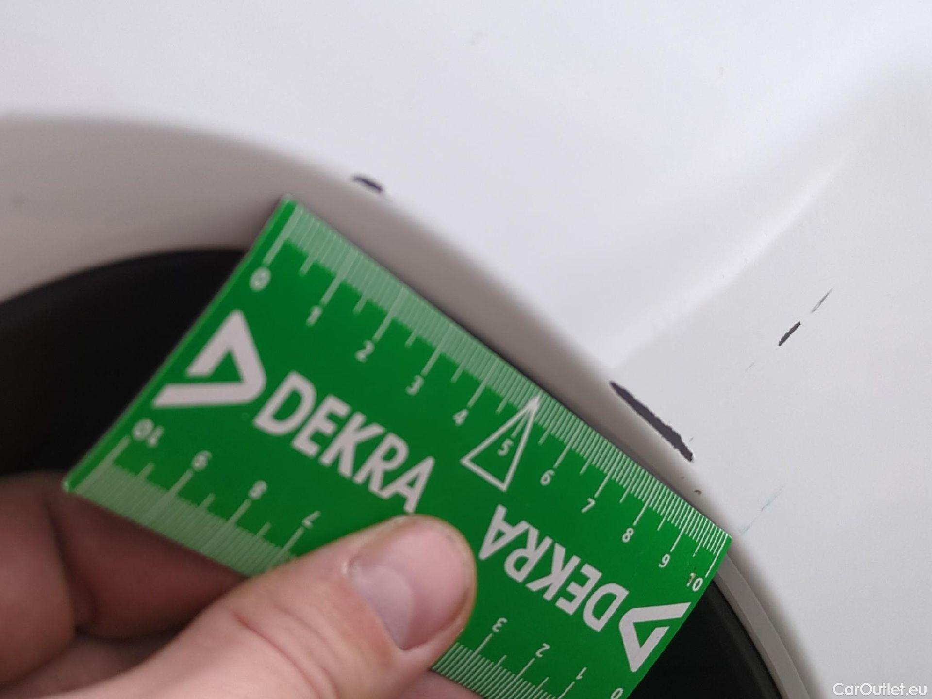  Renault  Clio  V Evolution Réversible 1.5 dCi 100CV BVM6 E6d #12