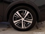  Peugeot  3008 PEUGEOT  / 2020 / 5P / SUV BLUEHDI 130 EAT8 SeS ALLURE #17