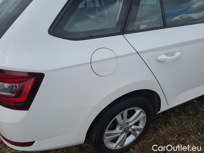  Skoda  Fabia  Combi (2015)  Com 1.0TSI 81 Style #15