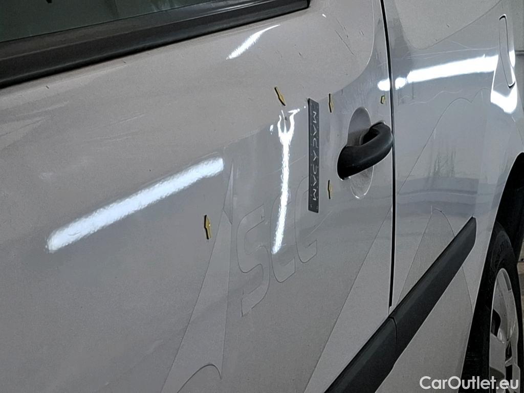  Renault  Kangoo  II Express Extra (Série Spéciale) 1.5 dCi 95CV BVM6 E6dT #58