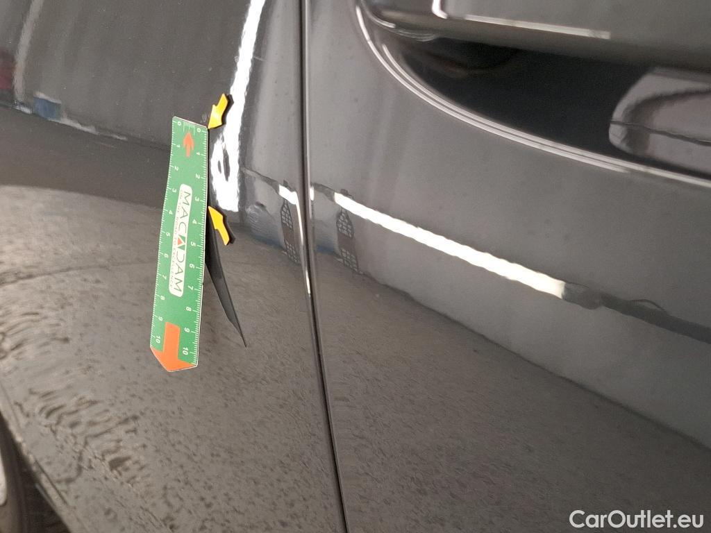  Volkswagen  Golf  VOLKSWAGEN / 2020 / 5P / Berline 2.0 TDI SCR 115 DSG7 LIFE SOCI BUSINESS #8