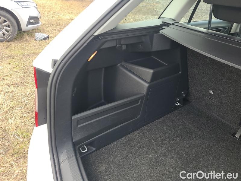  Skoda  Fabia  Combi (2015)  Com 1.0TSI 81 Style #4