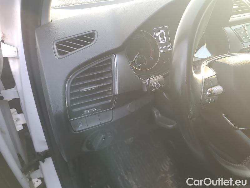  Skoda  Fabia  Combi (2015)  Com.1.0TSI 70 Style #12