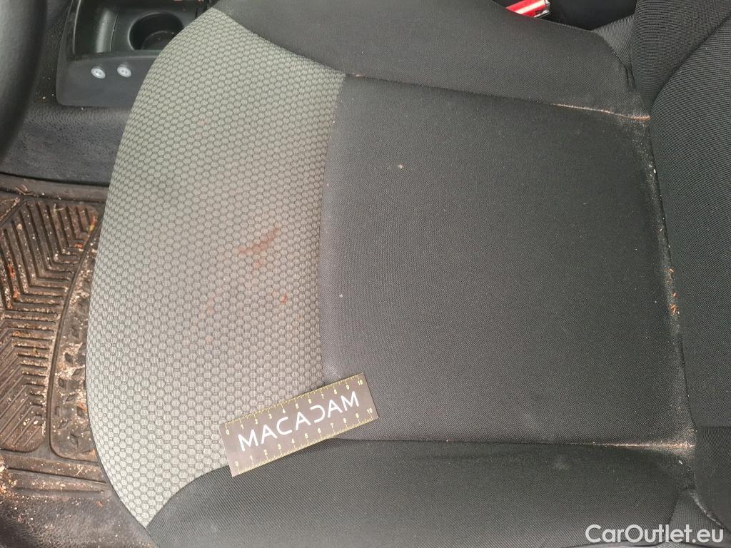  Renault  Kangoo  II Express Extra (Série Spéciale) 1.5 dCi 95CV BVM6 E6dT #98