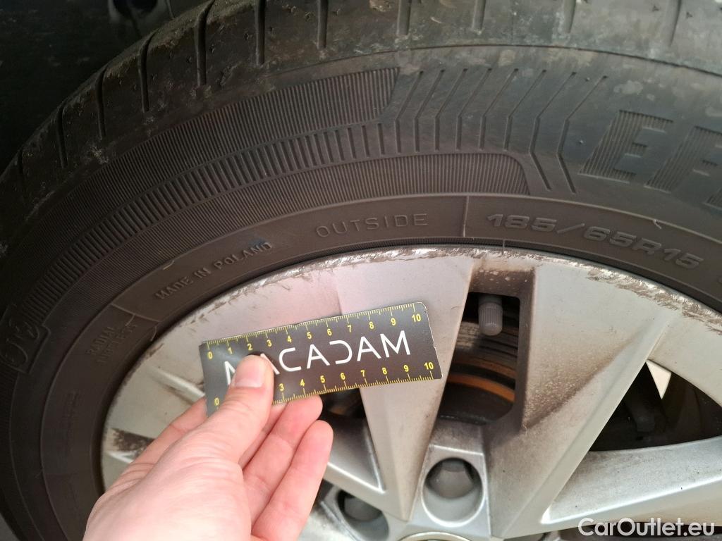  Skoda  Fabia  Ambition 1.0 MPI 80CV BVM5 E6d #17