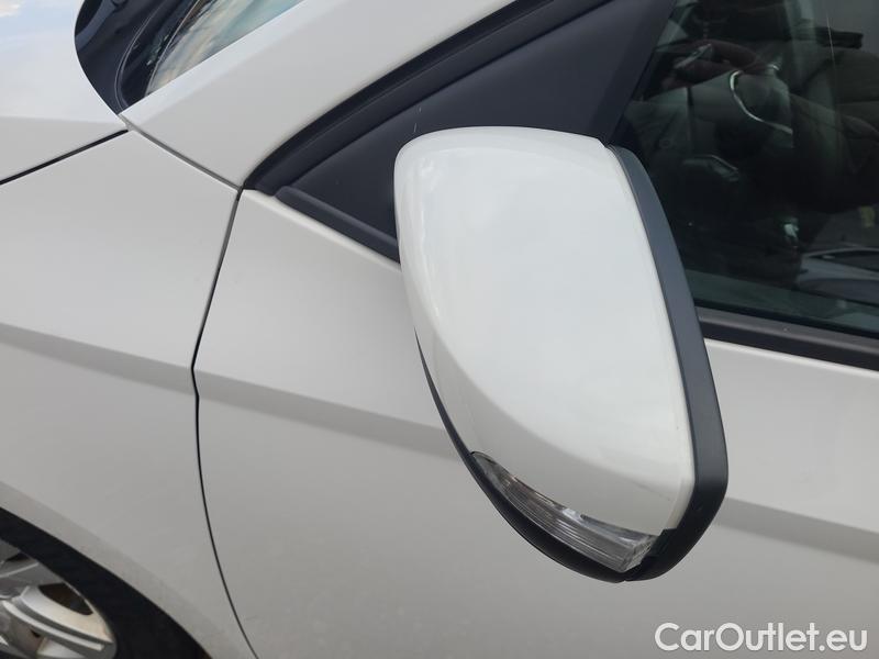  Skoda  Fabia  Combi (2015)  Com 1.0TSI 81 Style #11