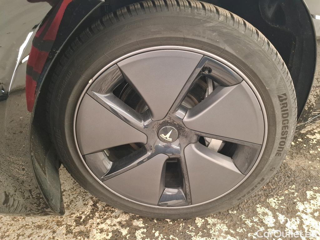  Tesla  Model 3 TESLA   2018  4P  Berline Propulsion #27