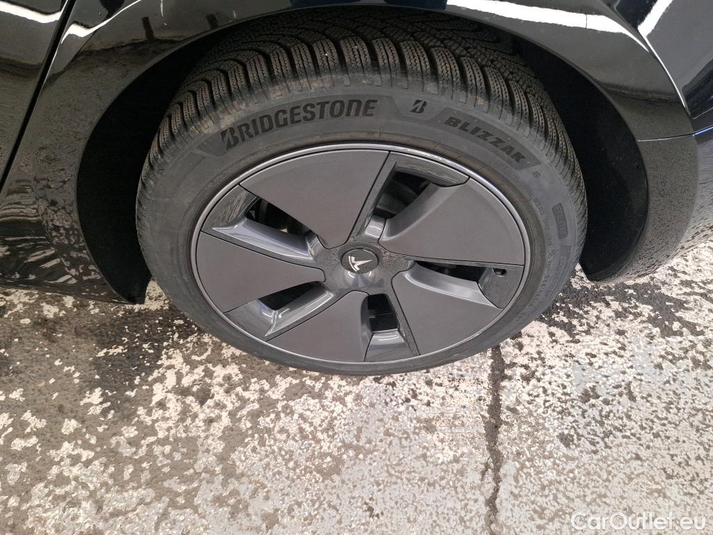  Tesla  Model 3 TESLA   2018  4P  Berline Propulsion #9