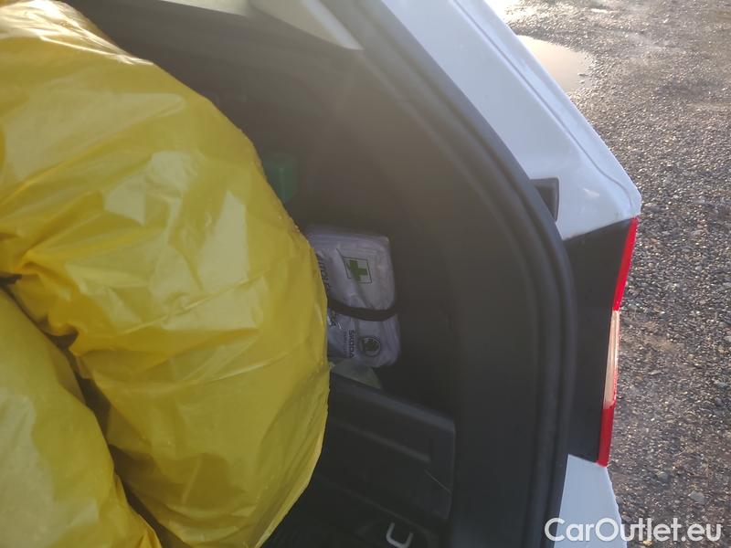  Skoda  Fabia  Combi (2015)  Com.1.0TSI 70 Style #16