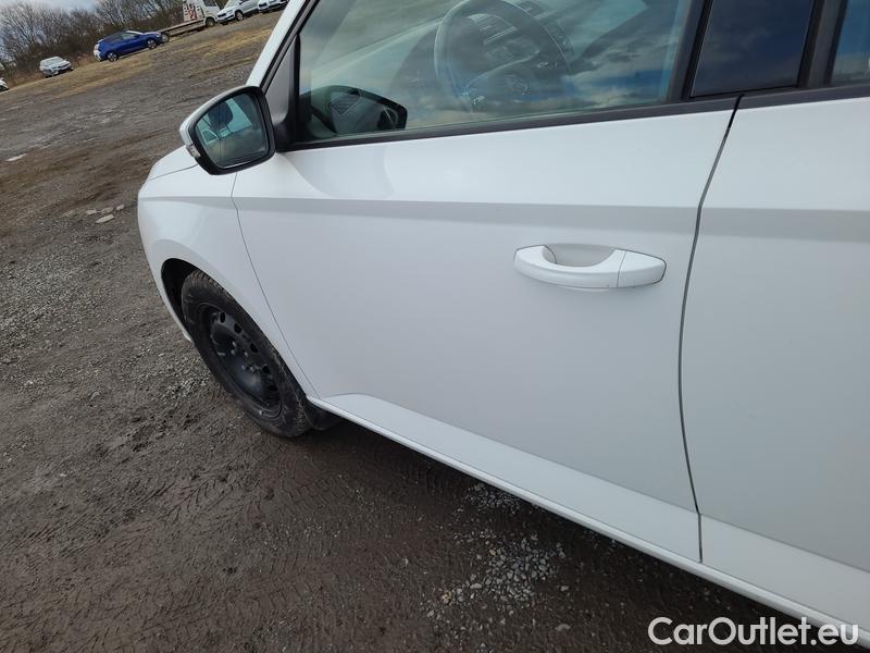  Skoda  Fabia  Combi (2015)  Com.1.0TSI 70 Style #21