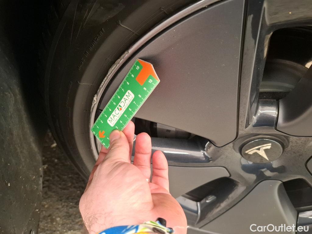  Tesla  Model 3 TESLA   2018  4P  Berline Propulsion #20