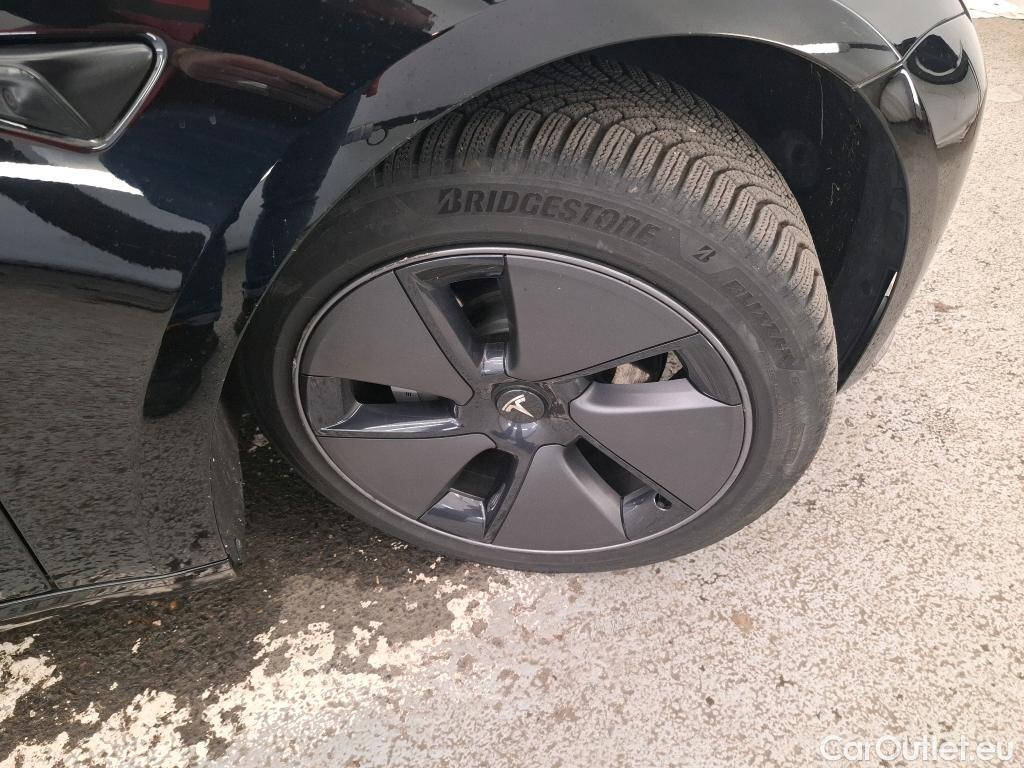  Tesla  Model 3 TESLA   2018  4P  Berline Propulsion #17