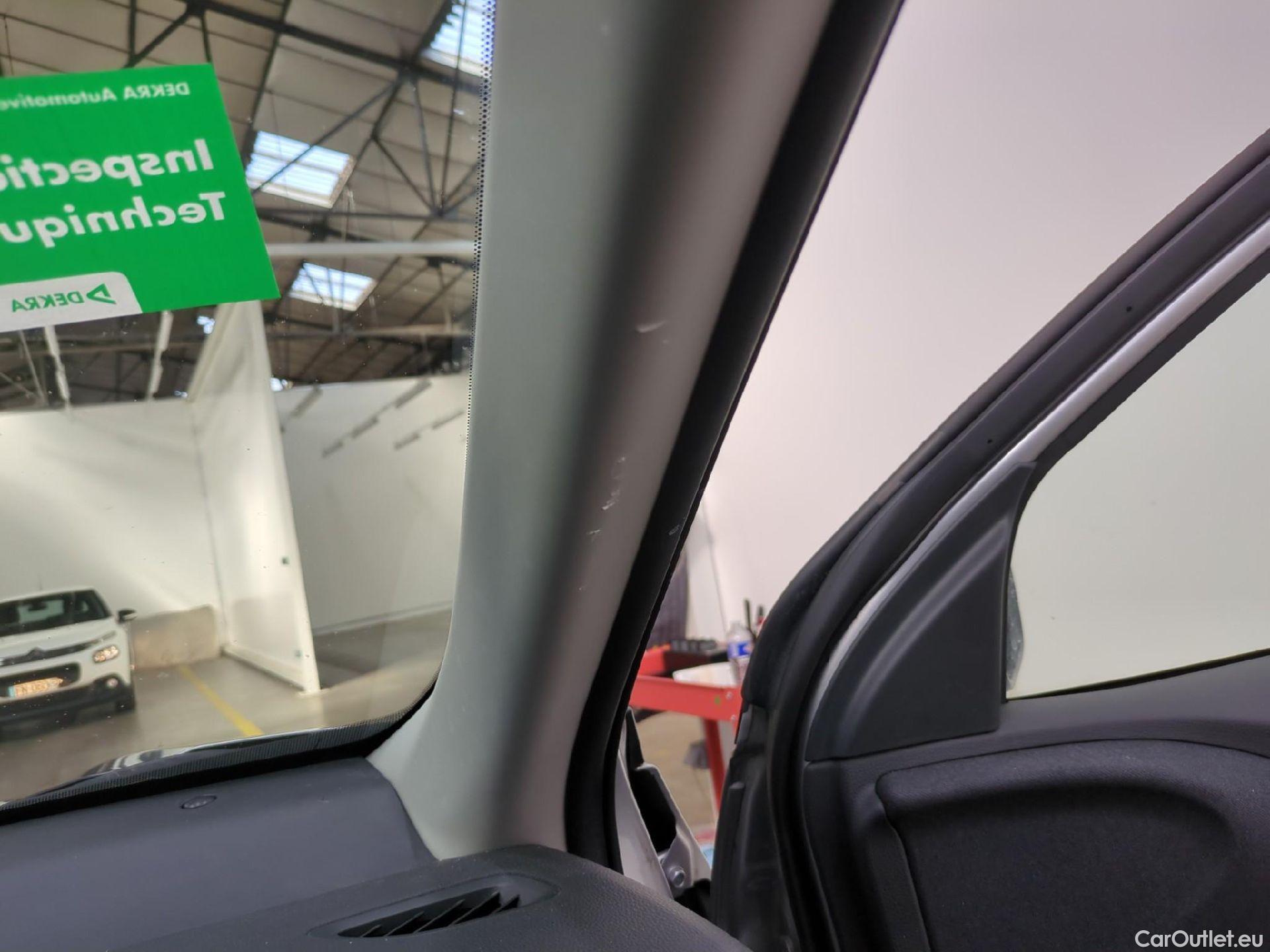  Toyota  Yaris Cross TOYOTA  Hybride / 2021 / 5P / SUV 1.5 HYBRID 116H DYNAMIC BUSINESS BEY AWD #3