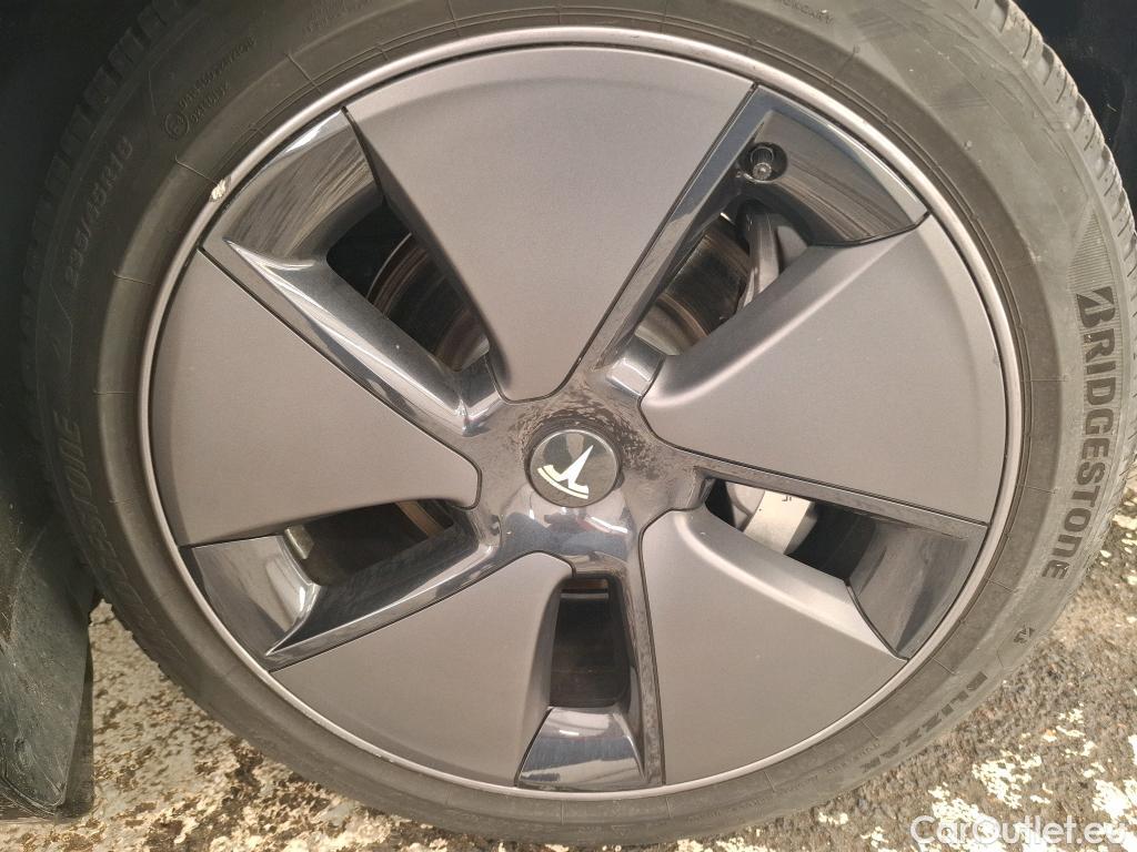  Tesla  Model 3 TESLA   2018  4P  Berline Propulsion #28