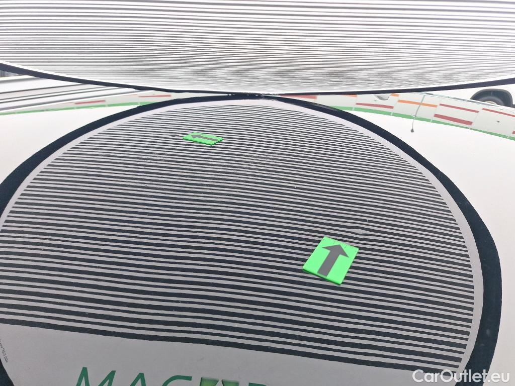  Bmw  X5 3.0 xDrive45e AT #8