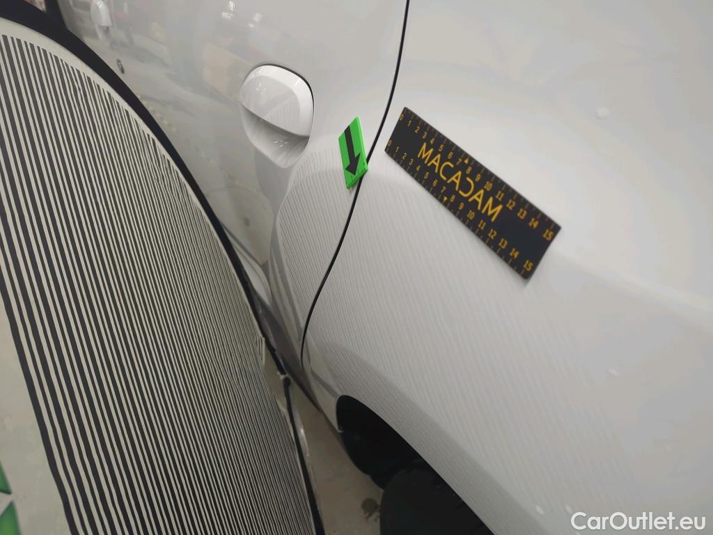  Dacia  Duster 1.5 Blue dCi 115CP Comfort 4WD #14