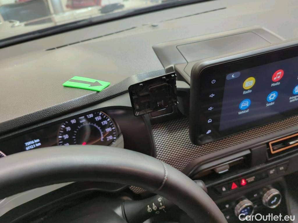  Dacia  Sandero 1.0 TCe 90CP Stepway Comfort #33