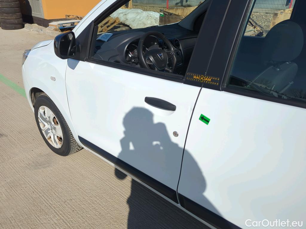  Dacia  Lodgy 1.5 Blue dCi 95 Laureate 7L #17