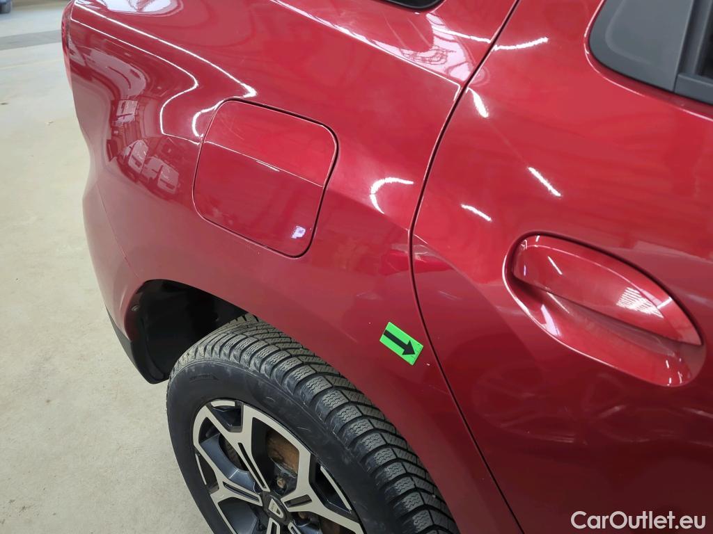  Dacia  Duster 1.5 Blue dCi 115CP Orange 4WD #37