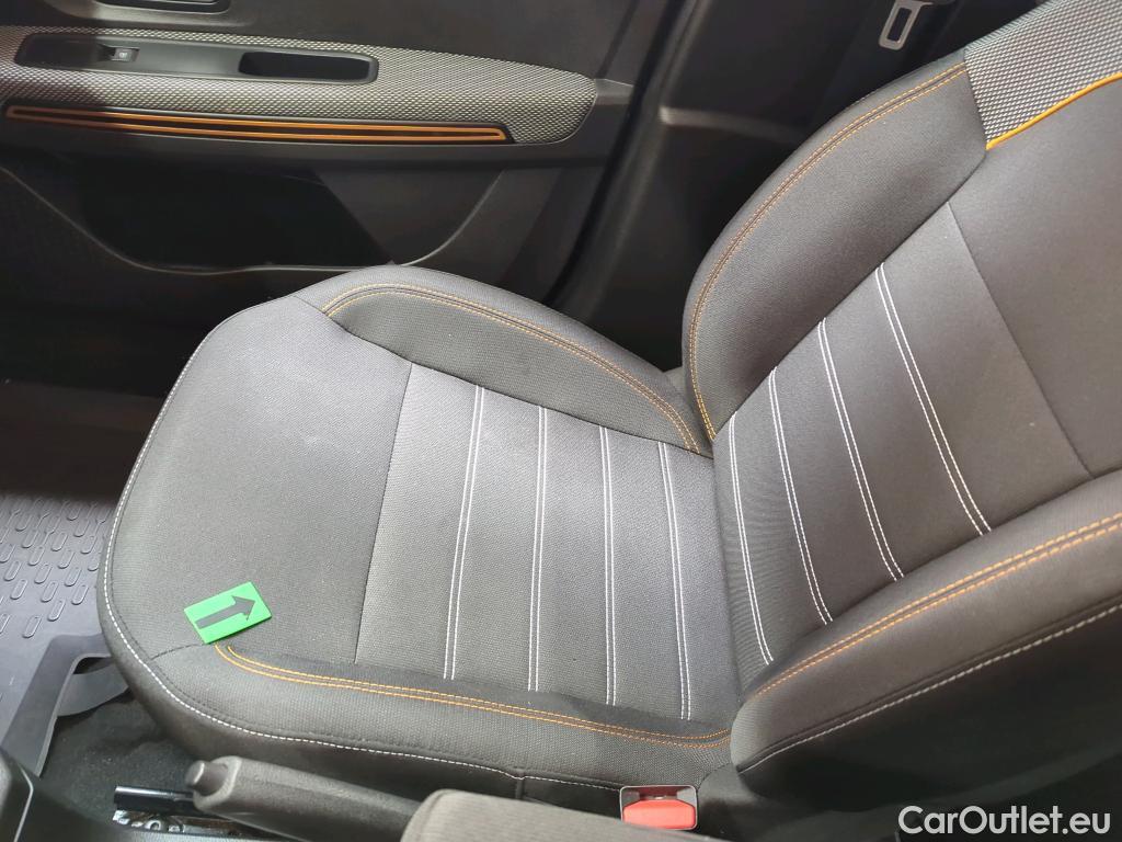  Dacia  Sandero 1.0 TCe 90CP Stepway Comfort #51