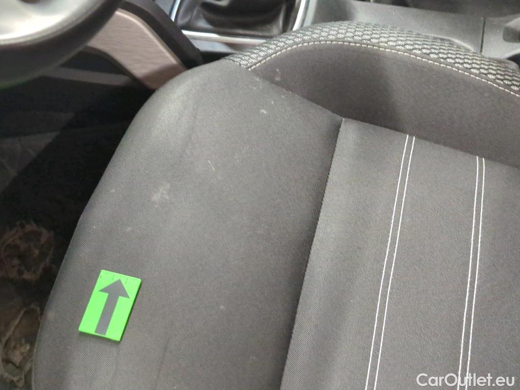  Dacia  Duster 1.5 Blue dCi 115CP Orange 4WD #24