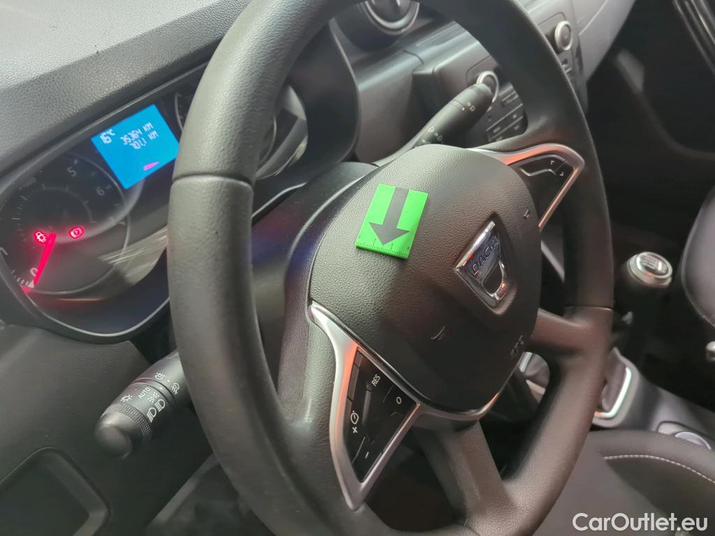  Dacia  Duster 1.5 Blue dCi 115CP Comfort 4WD #52