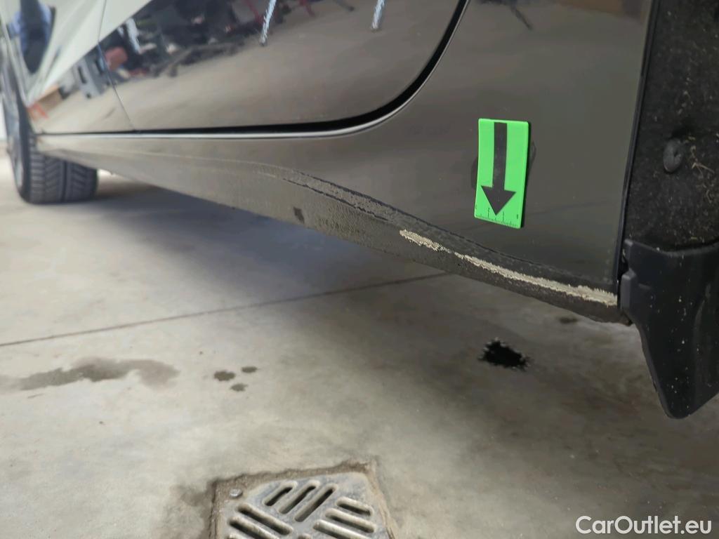  Audi  A3  Limuzina Advanced 35 TFSI S tronic #13