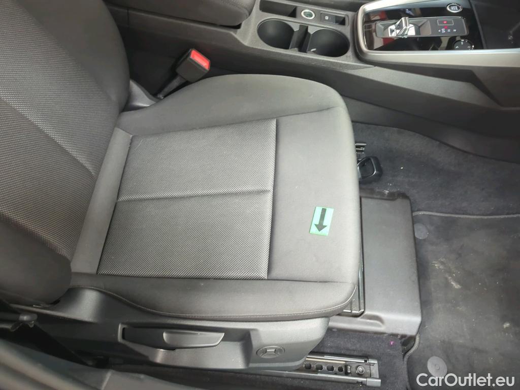  Audi  A3  Limuzina Advanced 35 TFSI S tronic #31