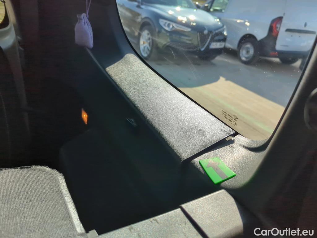  Dacia  Lodgy 1.5 Blue dCi 95 Laureate 7L #41