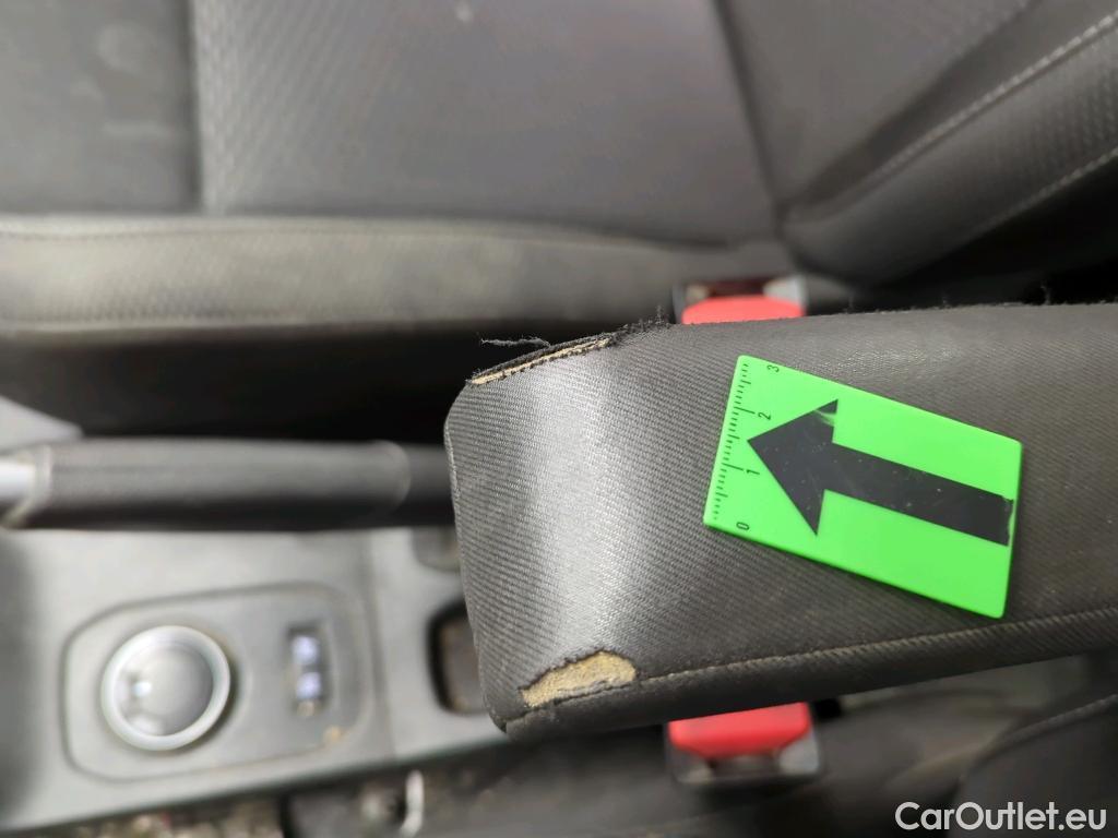  Dacia  Duster 1.5 Blue dCi 115CP Comfort 4WD #8