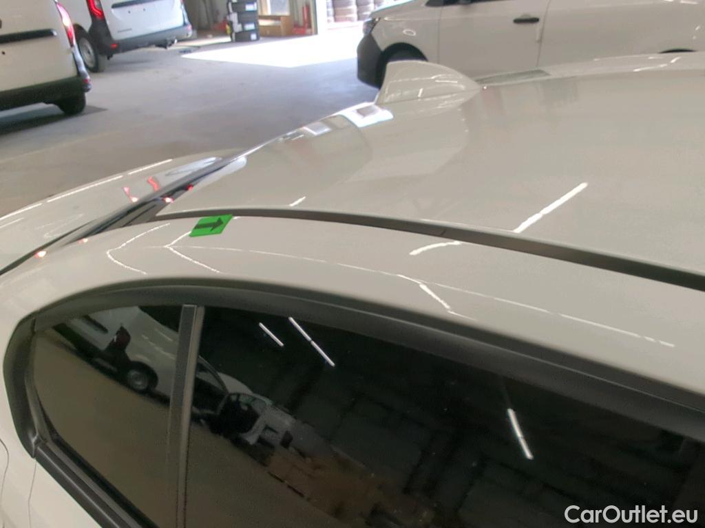  Bmw  Serie 3 2.0 318i Advantage AT #23