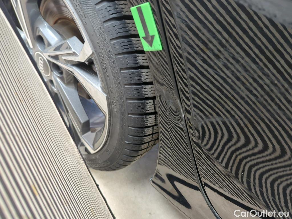  Audi  A3  Limuzina Advanced 35 TFSI S tronic #12