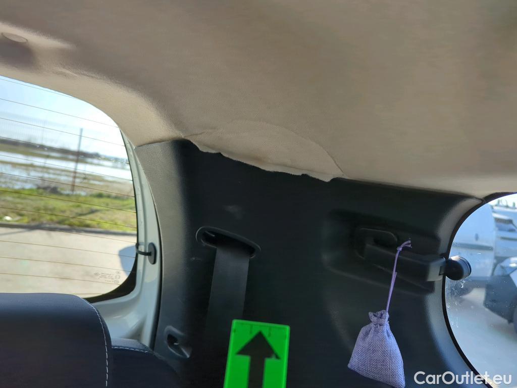  Dacia  Lodgy 1.5 Blue dCi 95 Laureate 7L #5