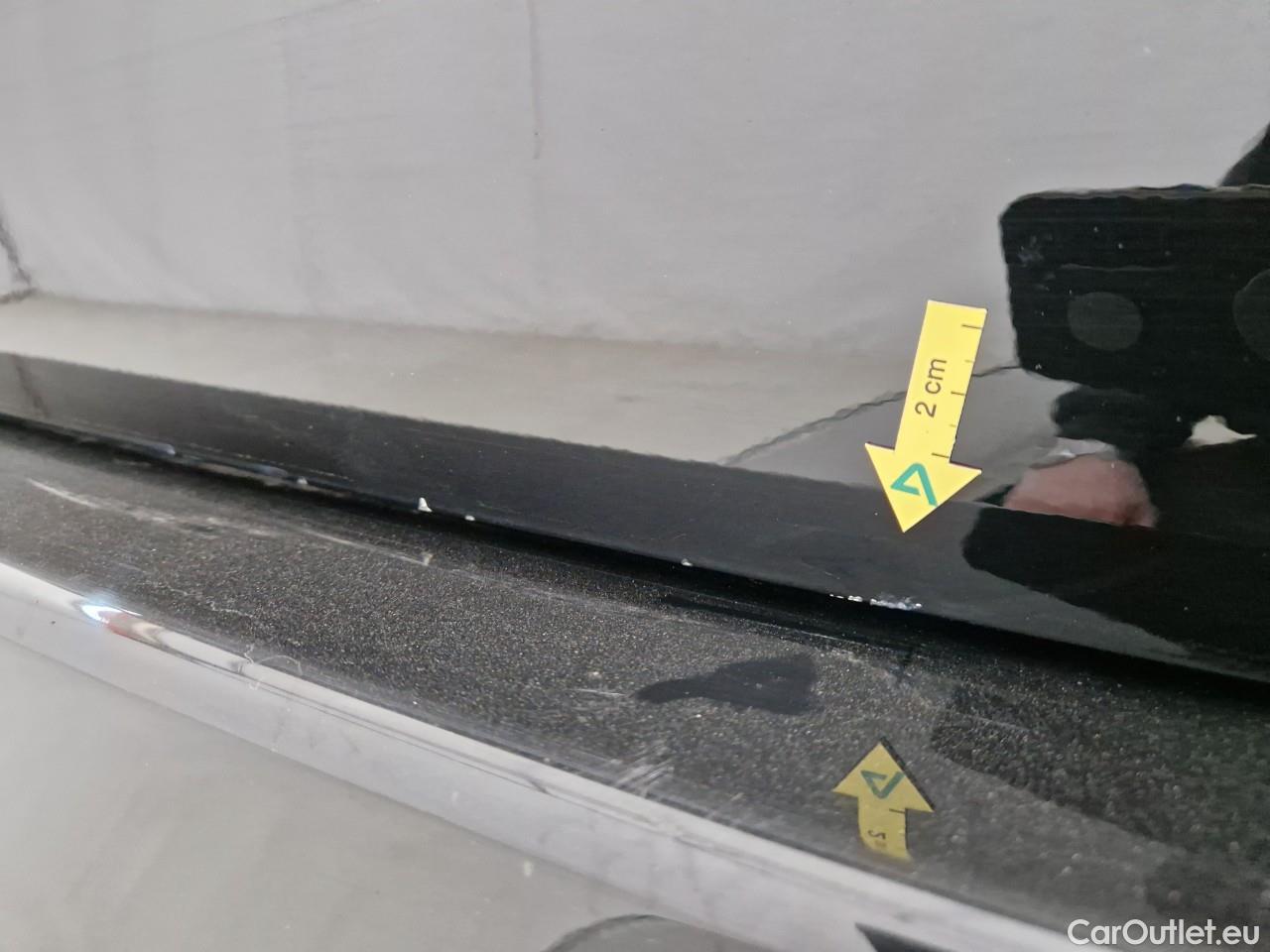  Mercedes  GLC  200 4MATIC #25